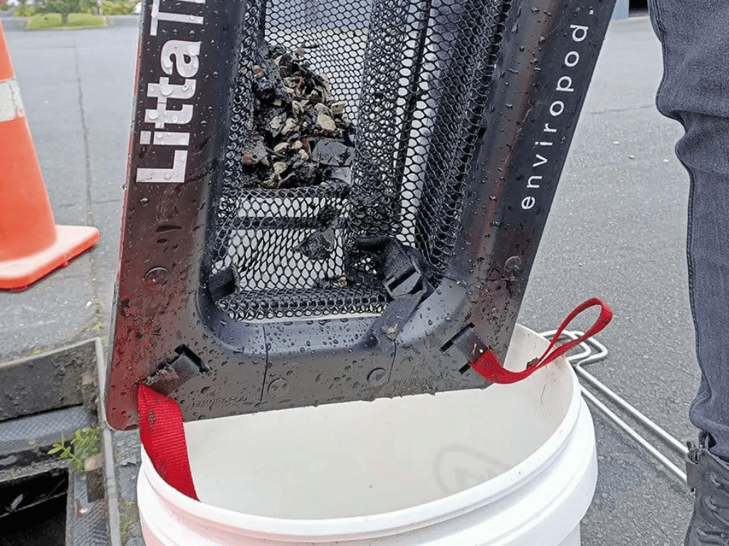 Grt Emptying Littatrap™ Grt Emptying Littatrap™